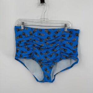 Torrid high-waist swim ruched bottoms blue black white pineapple print sz 2